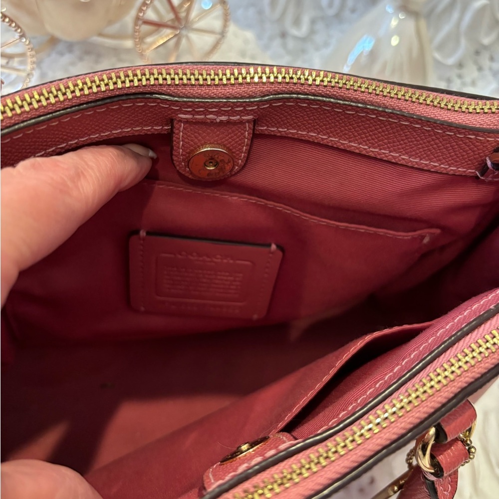 COACH NEW YORK Surrey Carry all 2 way bag - Picture 4 of 5